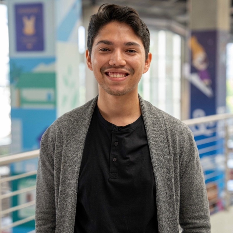Gabriel Crespo, founder of Puerta Digital and FAA Part 107 Certified Pilot